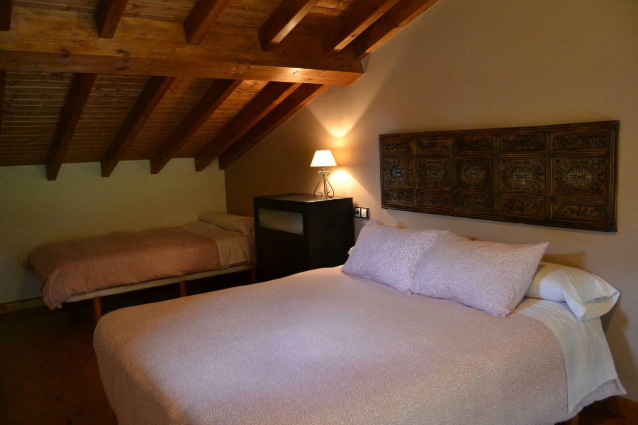 Oles Apartamentos Rurales La Cirigueena מראה חיצוני תמונה