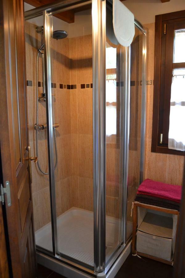 Oles Apartamentos Rurales La Cirigueena מראה חיצוני תמונה