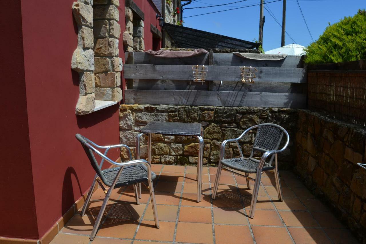 Oles Apartamentos Rurales La Cirigueena מראה חיצוני תמונה