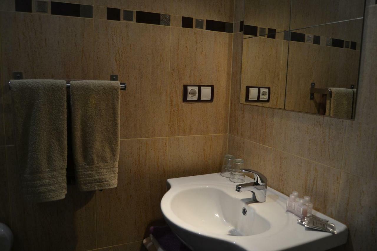 Oles Apartamentos Rurales La Cirigueena מראה חיצוני תמונה