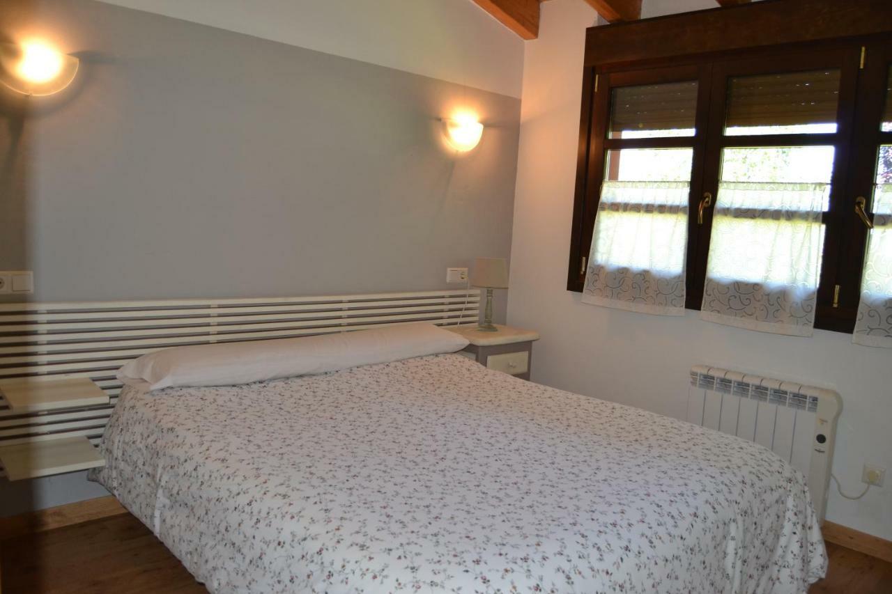 Oles Apartamentos Rurales La Cirigueena מראה חיצוני תמונה